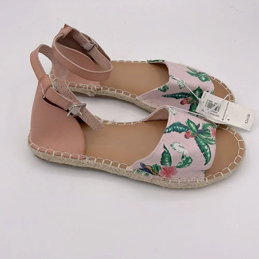 Old Navy Hawaiian espadrilles sandals